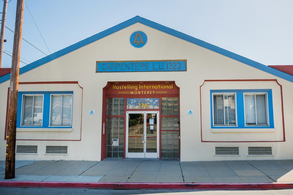 Monterey Hostel Exterior photo